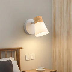 Aviro Wall Lamp