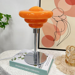 Bauhaus Conch Table Lamp